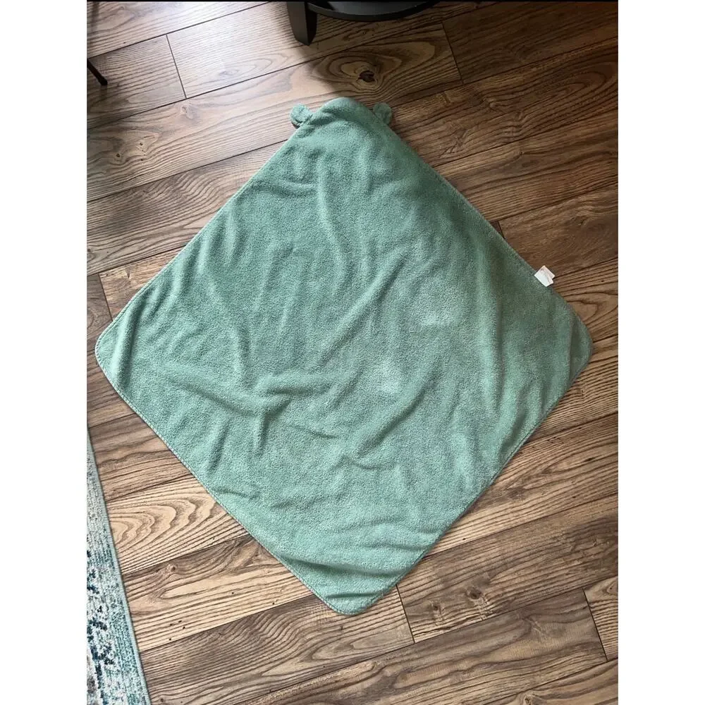 Light Green Hooded Bath Towel Plain with Bear Ears Hood for Baby or Child